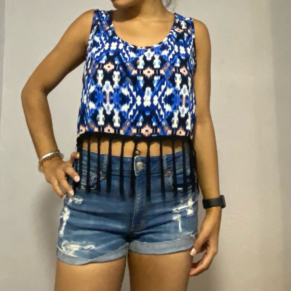 Crop top